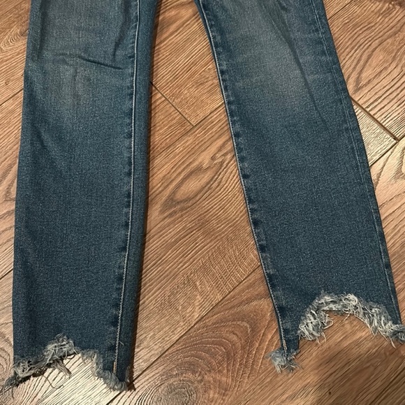 Good American straight leg denim - Picture 3 of 6